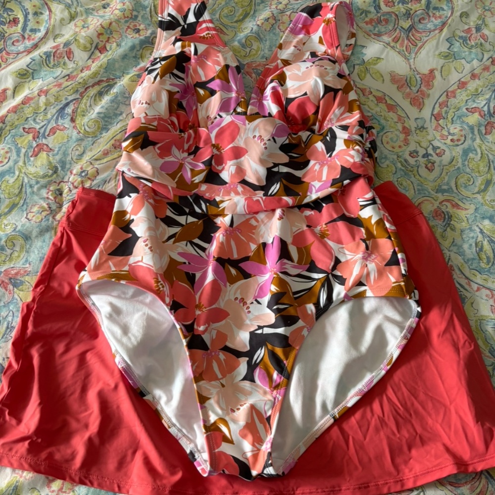 Jantzen and Kona Sol Swimsuit Bundle One Piece with Swim skirt  Large